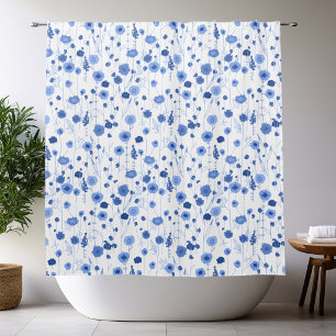 Blaue und weiße botanische Kunst mit Wildblumen Duschvorhang