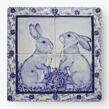 Blaue und weiße Bunny Rabbit Tile Clock Dedham Nav