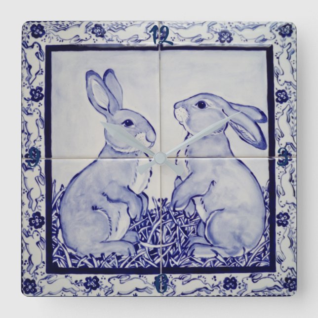 Blaue und weiße Bunny Rabbit Tile Clock Dedham Nav Quadratische Wanduhr (Vorderseite)
