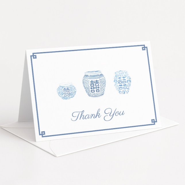 Blaue und weiße Preppy Ginger Jars Personalisiert Dankeskarte (Elegant thank you cards featuring watercolor ginger jars with dark blue greek key border)