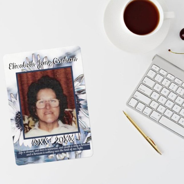 Blaue und weiße Sonnenblumen | FOTO | Beerdigung Programm (Von Creator hochgeladen)