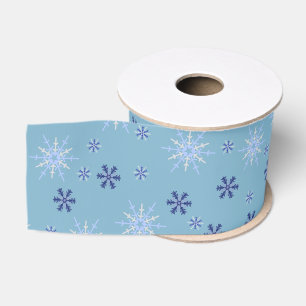 Blaue und weiße Winterschneeflocke Ripsband