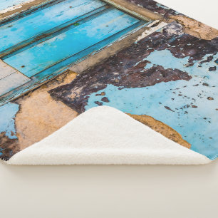 Blaue Wand und Tür Sherpadecke