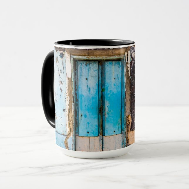 Blaue Wand und Tür Tasse (Vorderseite Links)