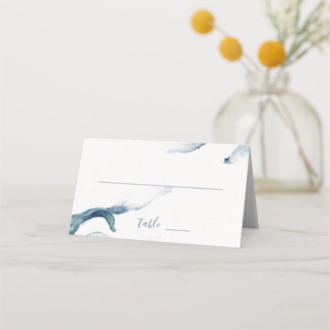 Blaue Wasserfarbe Romantische zeitgenössische Hoch Platzkarte (Vorderseite)