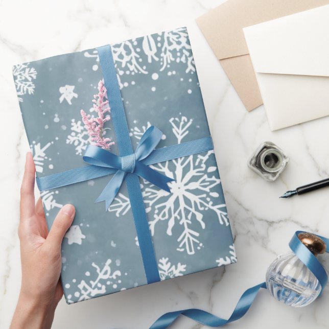 Blaue Wasserfarben-Winter-Schneeflocken-Feiertag Geschenkpapier (Schenken)
