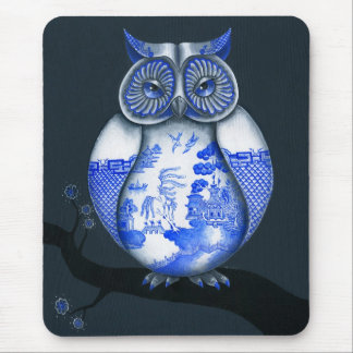 Blaue Weide-Eule Mousepad