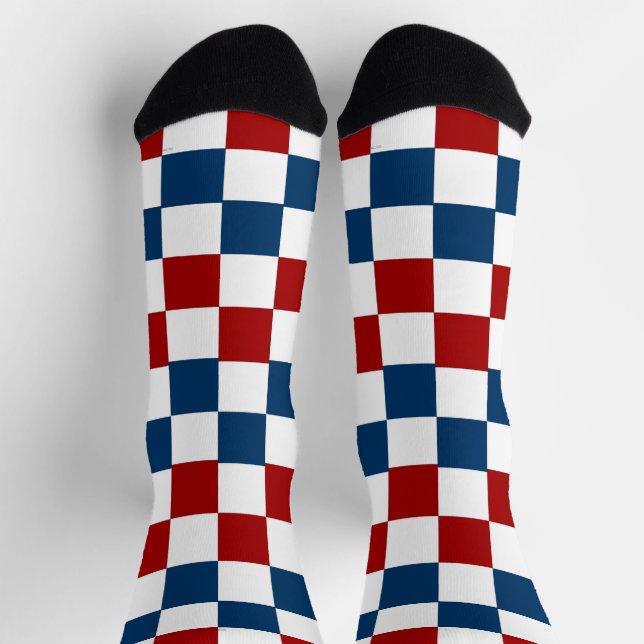 Blaue, weiße und rote Socken (Oben)