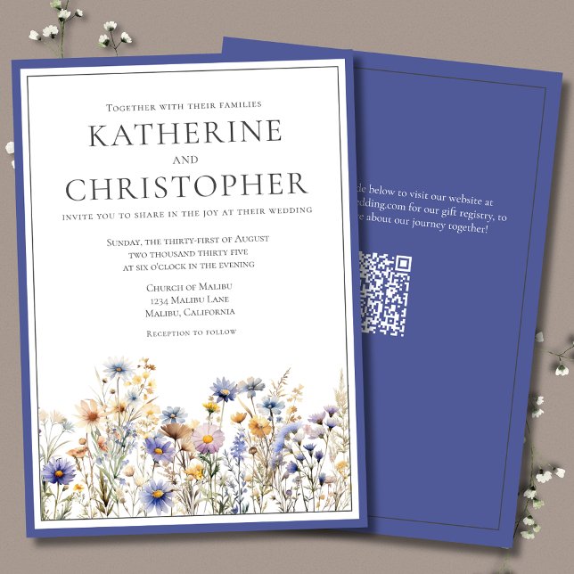 Blaue Wildblumen Moderne Elegante Hochzeit Einladung (Blue Wildflowers Elegant Formal Wedding Invitation with QR Code.)