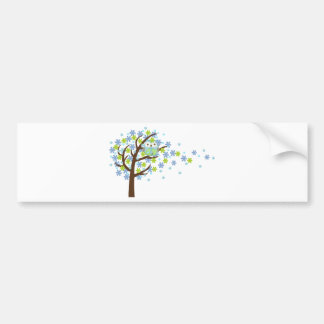 Blaue windige Baum-Eule Autoaufkleber