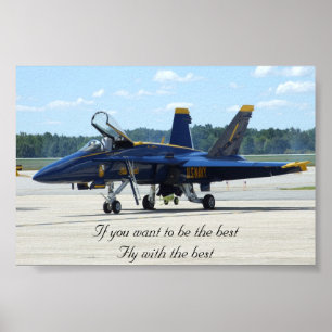 Blaue Winkel fliegen mit dem Besten Poster