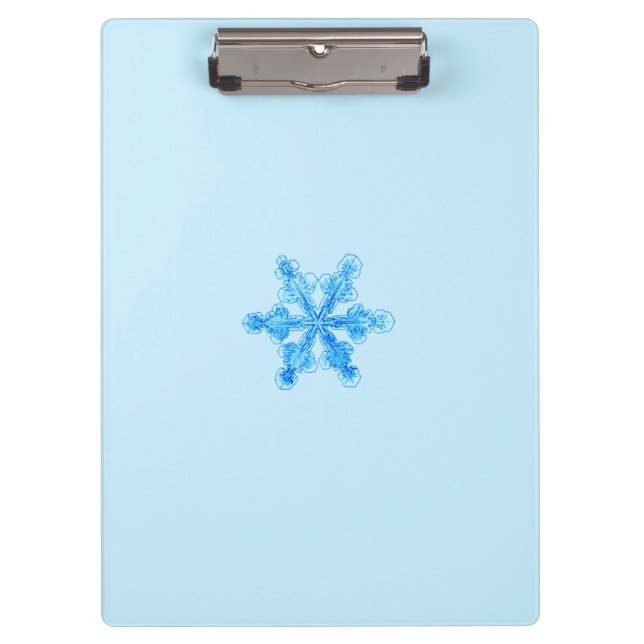 Blaue Winterschneeflocke Klemmbrett (Vorderseite)