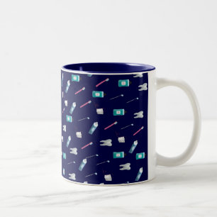 blaue zahnmedizinische Tasse