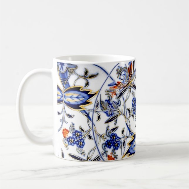 Blaue Zwiebel-Vintages China-Muster Tasse (Links)