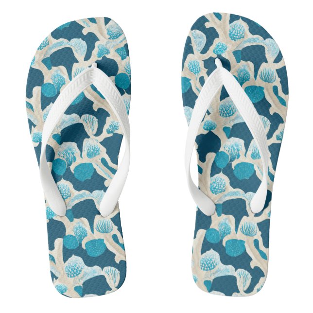 Blauer Abstrakter Ozeanboden | Küstenmuster Flip Flops (Fußbett)