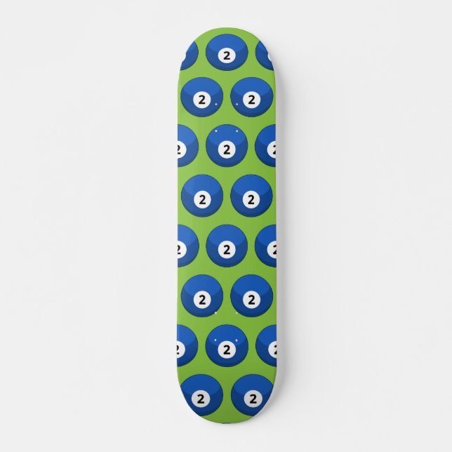 Blauer Billardball Nummer Zwei Muster Skateboard (Vorne)