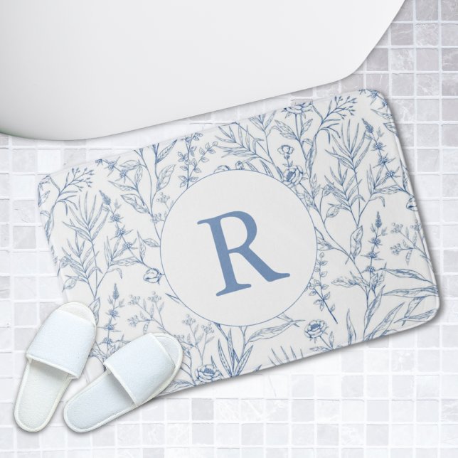 Blauer Blauer und weißer Blütenmonogramm Badematte (Dainty Blue & White Floral Monogram Bath Mat
)