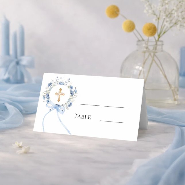 Blauer Blumenkranz goldenes Kreuz Jungen-Taufe Platzkarte (Von Creator hochgeladen)