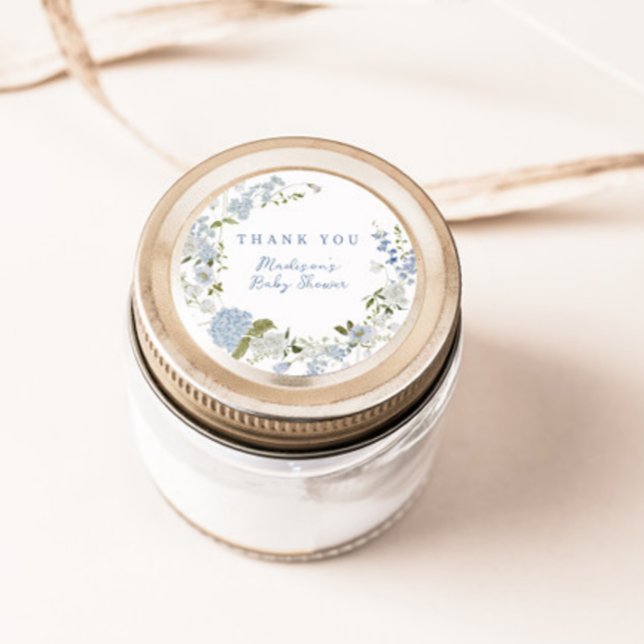 Blauer Blumenstrauß Babydusche Runder Aufkleber (Von Creator hochgeladen)