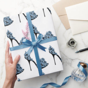 Blauer Blütenschuh Geschenkpapier
