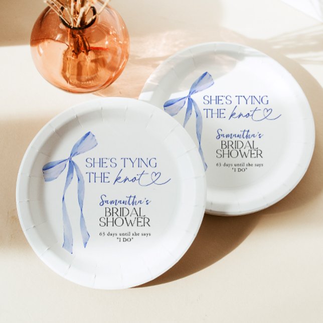 Blauer Bow verbindet das Brautparty des Knotens Pappteller (Von Creator hochgeladen)