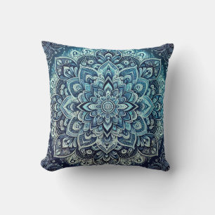 Blauer Gradient-Mandala-Entwurf Kissen