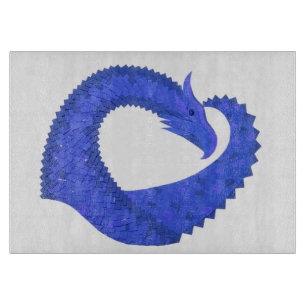 Blauer Herzdrache auf Weiß Schneidebrett