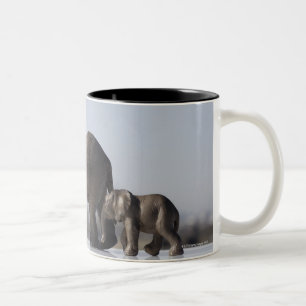 Blauer Himmel der Elefant-Herkunft Zweifarbige Tasse