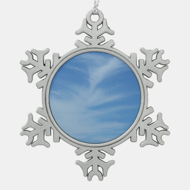 Blauer Himmel mit Abstrakten Wolken-Foto Schneeflocken Zinn-Ornament (Vorderseite)