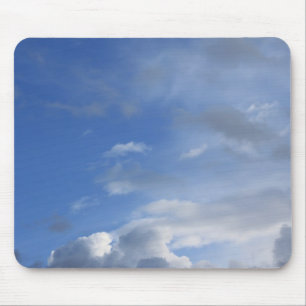 Blauer Himmel und Wolken Mousepad