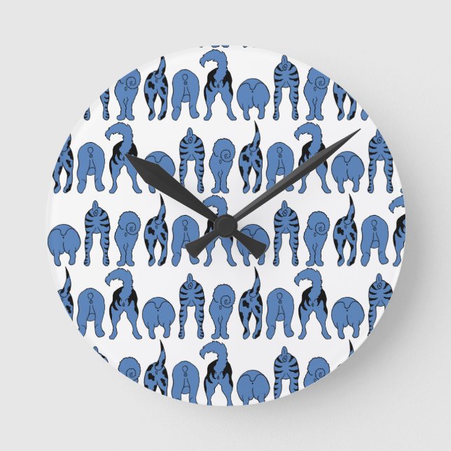 Blauer-Hund-Po-Muster Runde Wanduhr (Vorderseite)