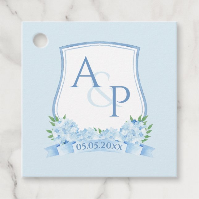 Blauer Hydrangea Monogram Wappen Hochzeit Geschenkanhänger (Vorderseite)