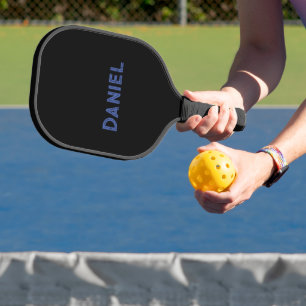 Blauer individuelle Name auf schwarz Pickleball Schläger
