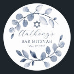 Blauer Leaf Bar Mitzvah Runder Aufkleber<br><div class="desc">Schönes handgemaltes Aquarelldesign mit einem zarten blauen Blattkranz und Star of David.</div>