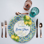 Blauer Lemon Amalfi Positano Brautparty Pappteller<br><div class="desc">Blaue Fliesen und Zitrone Amalfi Positano Italienisches mediterranes Brautparty personalisiert passende Teller Vorlage.</div>
