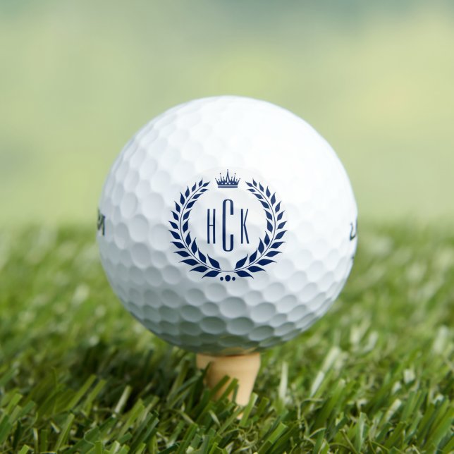 Blauer Lorbeerkranz mit individuellem Monogramm Golfball (Insitu T-Shirt)
