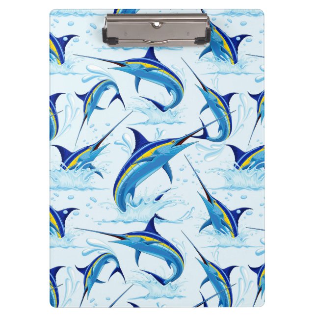 Blauer Marlin springt aus dem Ozean Klemmbrett (Vorderseite)