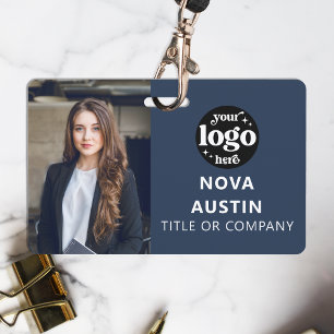 Blauer Mitarbeiter-Fotoausweis mit QR-Code Firmenl Ausweis