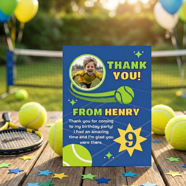 Blauer moderner Tennisball Geburtstag Kinder Dankeskarte (Von Creator hochgeladen)