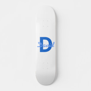 Blauer Name und Monogramm Skateboard