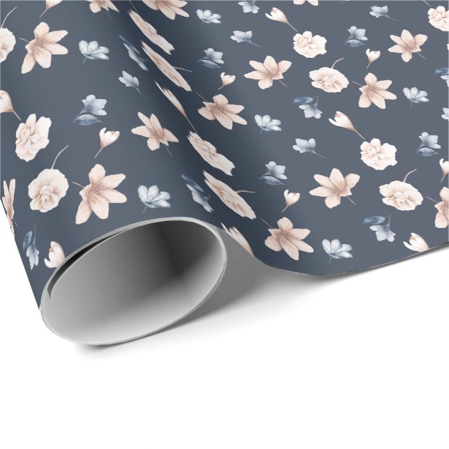 Blauer Rosa Navy Blütenblume Geschenkpapier (Rolleneckpunkt)