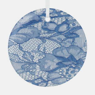 Blauer Spitzenstoff, afrikanisches Tüll-Design. Ornament Aus Glas