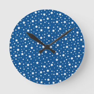 Blauer Sternenhimmel Weiße Sterne Hübsches Sternen Runde Wanduhr