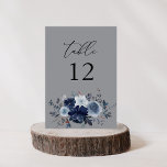 Blauer Tischnummer und Navy<br><div class="desc">Dress up your wedding or Party tables with your Blue & Navy Floral Gray Tischnummer Card. Handgemalt,  Aquarell,  dustige blaue Blumen und marineblaue Blumen. Ideal für rustikale Hochzeiten,  Hochzeiten im Herbst,  Winterhochzeiten,  Hochzeiten am Strand und Hochzeiten mit einem blauen Thema.</div>