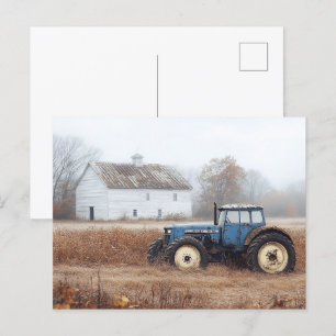 Blauer Traktorenständer und Feld Postkarte