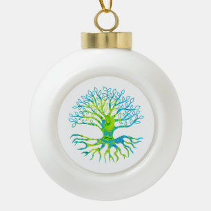 Blauer und grüner Groovy Retro Baum mit Roots Desi Keramik Kugel-Ornament