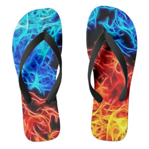 Blauer und Roter Flammenflammfleck Flip Flops
