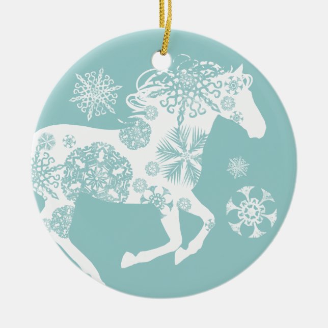 Blauer und weißer Schneeflocken Weihnachtspferd Keramik Ornament (Vorne)