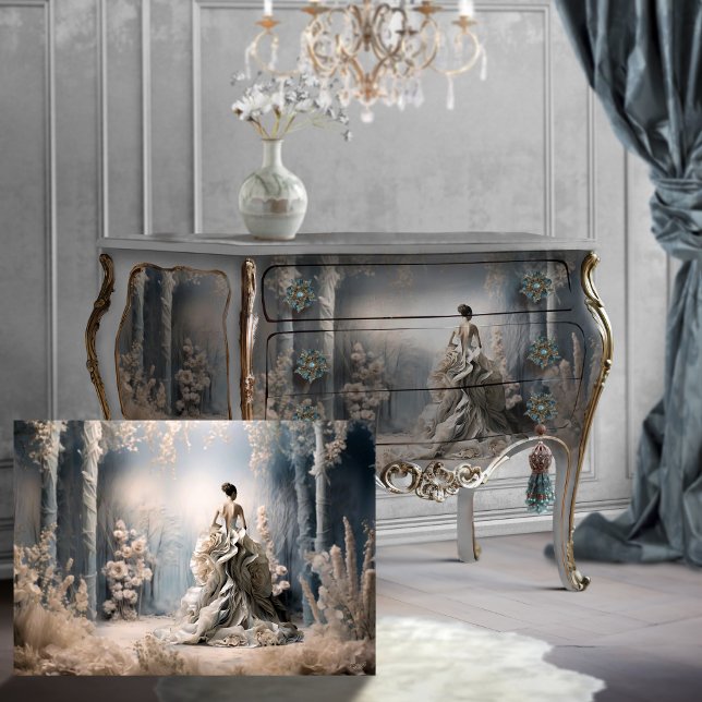 Blauer verzauberter Papierwald Elegantes Frauenpor Seidenpapier (Von Creator hochgeladen)