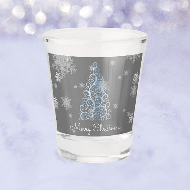 Blauer Weihnachtsbaum und Schneeflocken Shotglas Schnapsglas (Blue Christmas Tree and Snowflakes Shot Glass)
